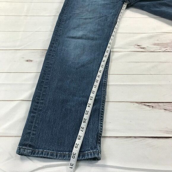 Levi Strauss & Co. Men's Straight Fit Jeans W42/L32 - Picture 3 of 13